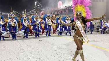 Escuelas de samba de Rio amenazan con suspender desfile en 2018