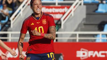 Jenni Hermoso acusa a federación española de fútbol de intimidación y amenazas