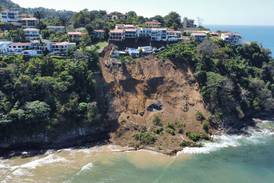 Colapso de casas de lujo en Punta Leona e inundaciones dispararon el pago de pólizas en Puntarenas