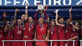 Portugal sin Cristiano Ronaldo venció 1-0 a Francia y es campeón de la Euro 2016