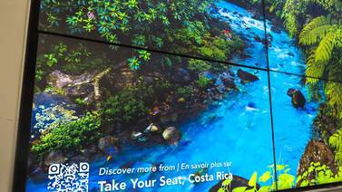 Bellezas naturales de Costa Rica se lucen en aeropuerto de Toronto