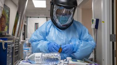Personal médico de un hospital de Texas está ‘exhausto’ luego de meses de pandemia