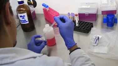 ‘Cazadores de genes’ buscan rastros de cáncer y enfermedades raras en 700 familias ticas