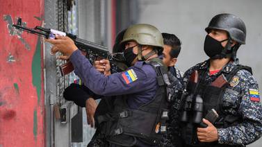 Disputa en barriada de Caracas 26 muertos, entre delincuentes y policías