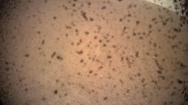 Sonda Mars InSight de la NASA tocó suelo del Planeta Rojo y envía primeras fotografías
