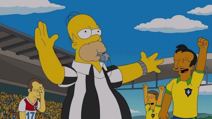 En el episodio, Homero es fichado como árbitro para la final del Mundial.