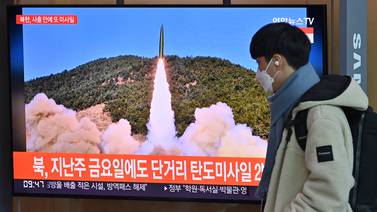 Corea del Norte dispara dos supuestos misiles balísticos pese a sanciones de EE. UU.