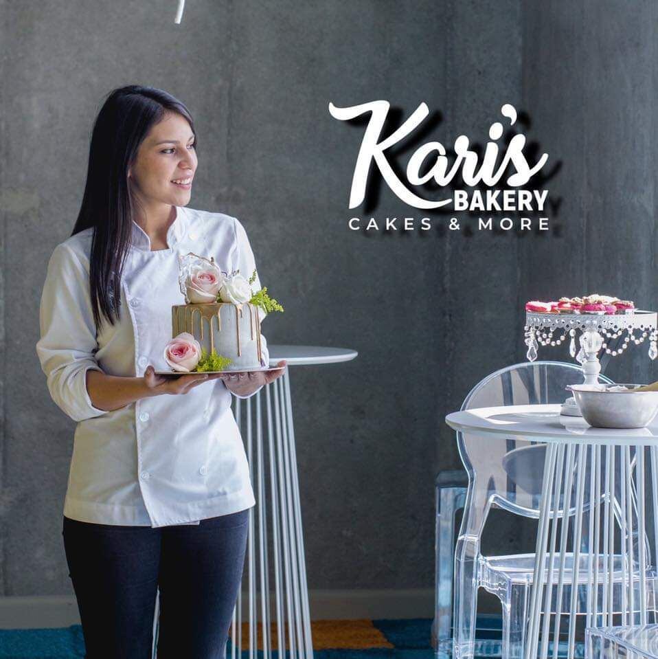 Karla Valdés de Kari's Bakery tiene nueve años de experiencia preparando queques, pero esta es la primera vez que hornea para que sus creaciones vuelen por el aire.