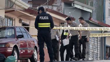 Dos hombres mueren baleados en barrio Luján y Desamparados