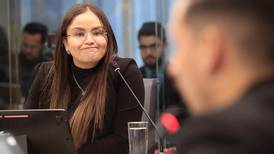 Joselyn Chacón se abstiene de responder si pidió a troles atacar a diputados