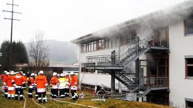 Alemania investiga 14 muertes por incendio en taller de discapacitados