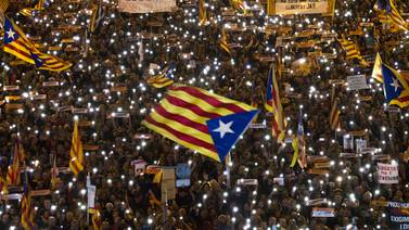 Miles de personas piden en Barcelona liberación de independentistas catalanes