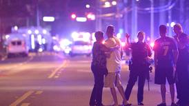 Al menos 50 muertos y 53 heridos por tiroteo en club gay de Florida; FBI investiga como "acto terrorista"