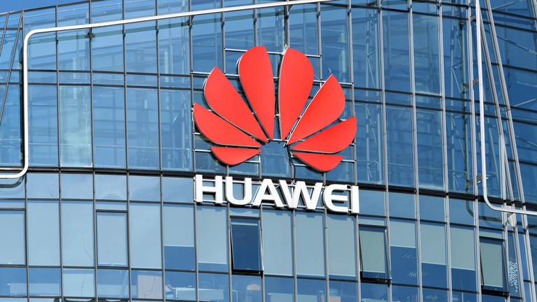 Sindicato pide a Contraloría investigar si Huawei faltó a la ley con evento para el ICE