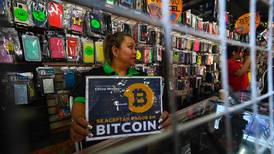 Comerciantes de El Salvador defienden al bitcóin, pero no todos son tan entusiastas 