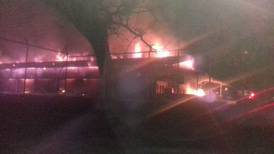 Fuego consume almacén fiscal de 3.000 metros cuadrados en Paso Canoas