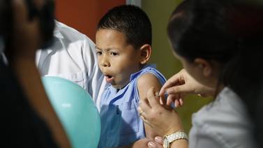 CCSS indagará por qué clínica cerró antes vacunatorio en campaña contra sarampión 