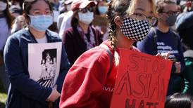 Miles de personas protestan en EE.UU. contra el racismo hacia los asiáticos