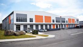 Yamuni inaugura moderno centro de distribución y sala de ventas
