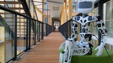  Robot creado en impresora 3D reta  la imaginación  
