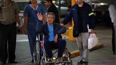Expresidente peruano Fujimori queda en libertad por fallo constitucional 