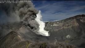 Volcán Turrialba registró emanación de ceniza durante unas 10 horas