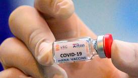 Farmacéuticas elevan capacidad de producción ante inminente aparición de vacuna contra covid-19