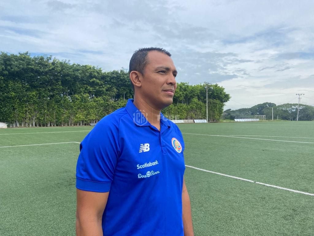 Roberto Wong llevará adelante los nuevos proyectos del Puntarenas FC, como su nuevo director deportivo. Cortesía Fedefutbol 