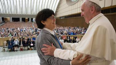 Papa Francisco está anuente a ampliar el papel de las mujeres en la Iglesia