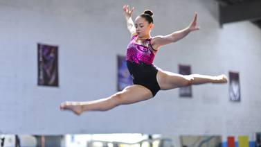  Juegos Nacionales: la adversidad le dio impulso al vuelo de la tenaz Ivanka Victory, gimnasta de San José