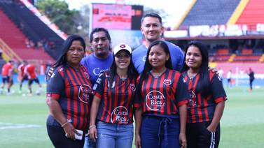 Fútbol femenino llevó a indígenas de Talamanca a vivir un sueño en el Morera Soto