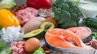 La alimentación baja en carbohidratos o cetogénica trae grandes beneficios para la población hipertensa