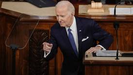 Joe Biden dice que la economía de Estados Unidos ‘está mejor posicionada para crecer que las del resto del mundo’