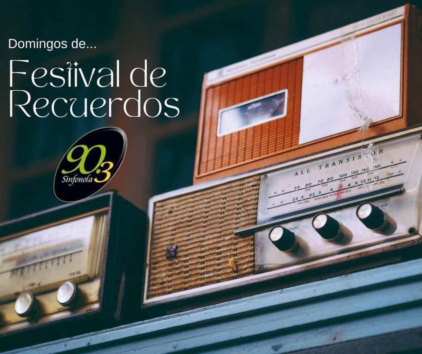 El programa 'Festival de recuerdos' de Sinfonola se mantuvo al aire en esa emisora durante 21 años.  Antes se emitía por radio Rumbo.