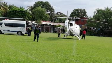 Niña de 11 años herida en violento choque en Jacó trasladada en helicóptero al Hospital de Niños