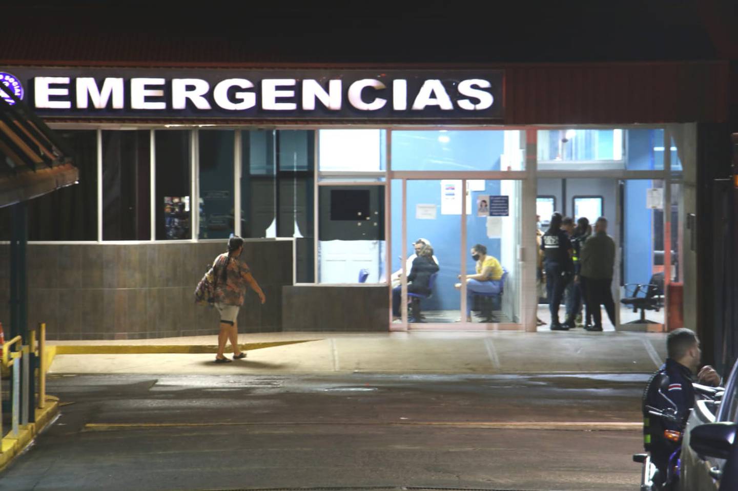 Emergencias hospital de Guápiles. Foto Reyner Montero.