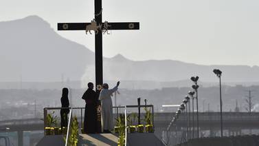 Papa Francisco denuncia ‘tragedia humana’ de   migrantes