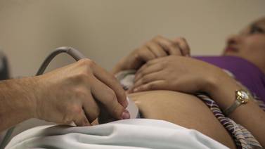 Mamás adolescentes reciben trato especial en Hospital de las Mujeres