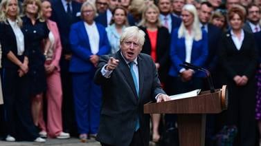 Escándalo ‘partygate’: Boris Johnson sancionado por engañar sobre fiestas ilegales durante la covid-19