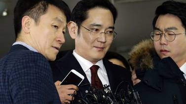 Heredero del imperio Samsung inculpado por corrupción en Corea del Sur