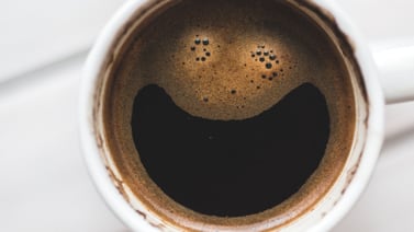 ¿Realmente nuestro cerebro se ve beneficiado con el café?