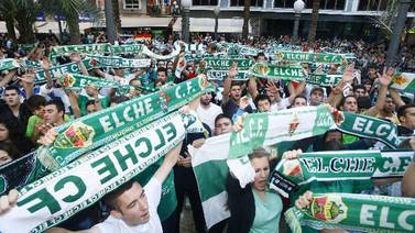 Elche vuelve a la Primera División del futbol español 24 años después