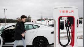 Automóviles eléctricos desafían al frío ártico de Noruega
