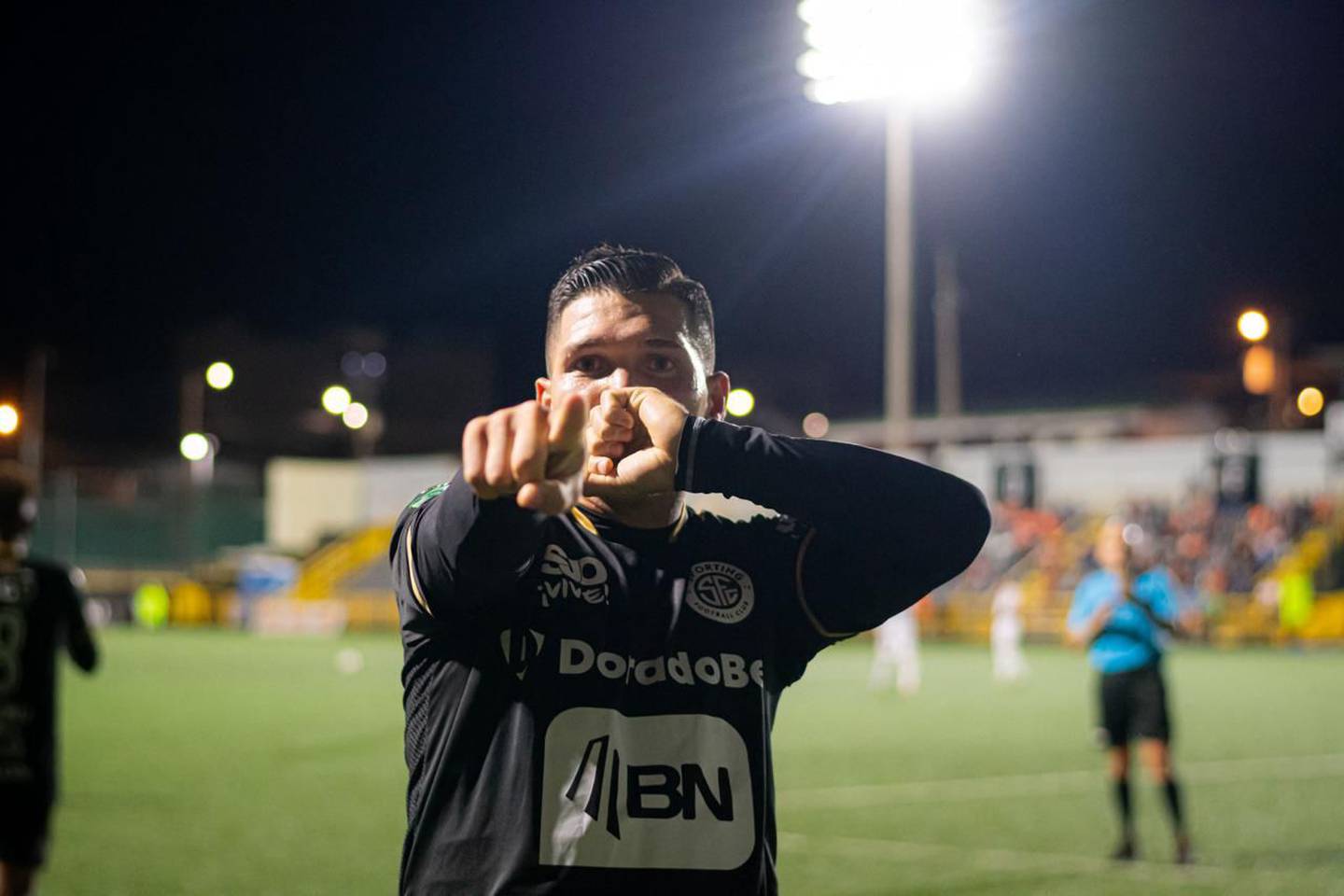Steven Cárdenas entró de cambio ante Puntarenas FC y le dio el gane al Sporting FC en los últimos minutos del partido.
