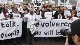 ONG ambientales se retiran frustradas de cumbre del clima