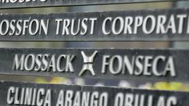 Conceden libertad bajo fianza a fundadores de bufete de "Panama Papers"