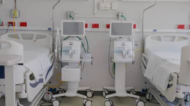 CCSS reduce camas para pacientes con covid-19 por baja en hospitalizaciones