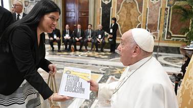 Estado de la ‘Educasion’ llega a manos del papa Francisco