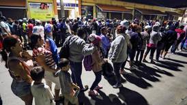 Autoridades desintegran caravana migrante en el sur de México
