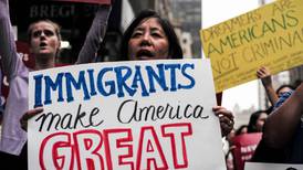 Donald Trump: El programa DACA para jóvenes migrantes está 'probablemente muerto'